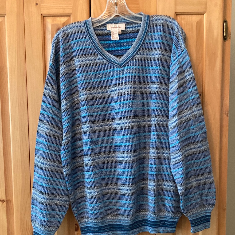 VINTAGE- Ermenegildo Zegna Blue and Gray V-Neck Sweater